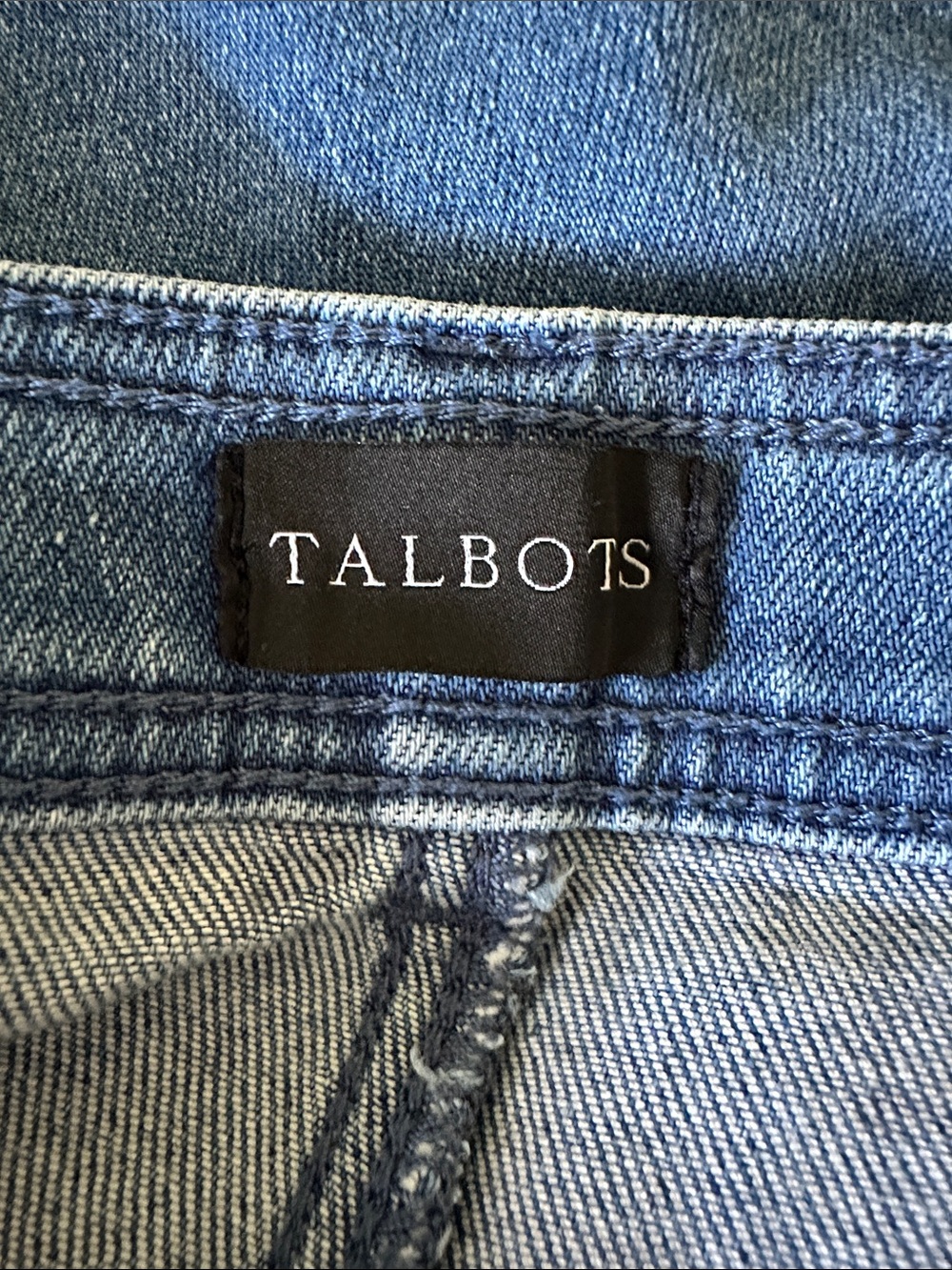 Talbots Denim Shorts - Picture 4 of 5
